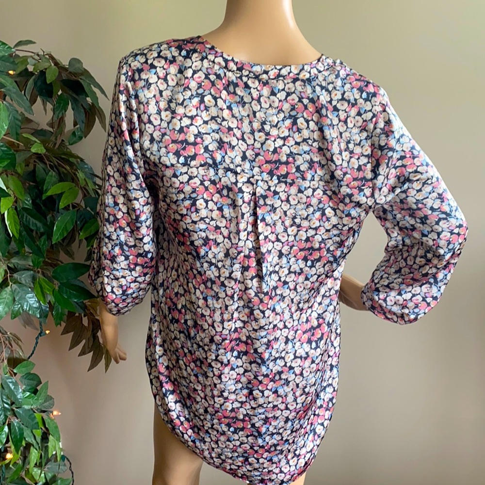 Daniel Rainn Floral Blouse Size Medium - Picture 2 of 4